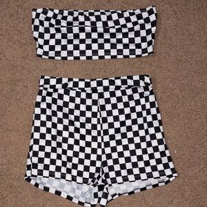 SHEIN Black and White Checkered Women Shorts Set
